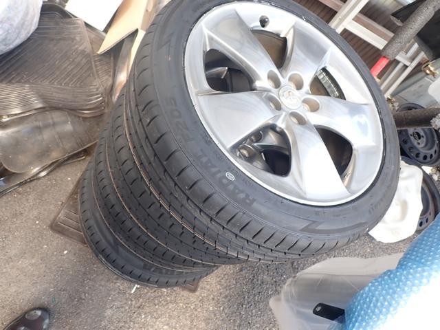 トヨタ プリウス タイヤ交換
ZVW30 Gツーリングセレクション 岡山市東区