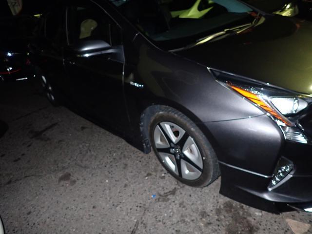 トヨタ 50プリウス ホイール交換
ZVW51 Sツーリングセレクション 岡山市東区