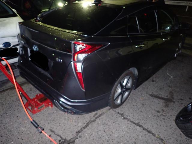 トヨタ 50プリウス ホイール交換
ZVW51 Sツーリングセレクション 岡山市東区