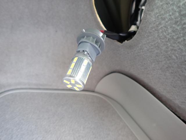 トヨタ 30プリウス バック球交換
ZVW30 Gツーリングセレクション 岡山市東区