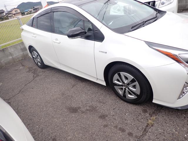 トヨタ プリウス ホイール交換
ZVW51 Aプレミアム 岡山市東区