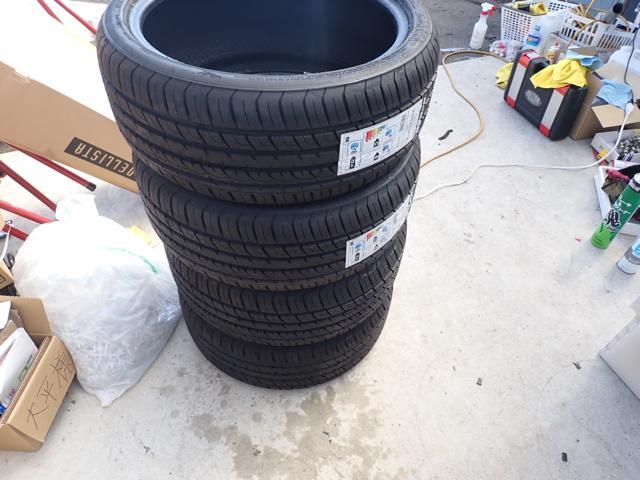 トヨタ 50プリウス ホイール交換
ZVW55 Aプレミアムツーリング 岡山市東区