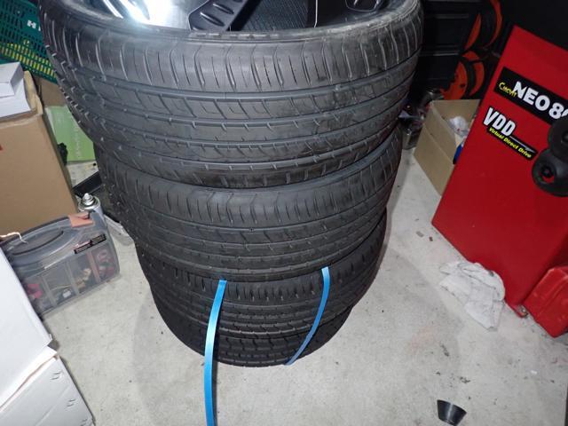 トヨタ プリウス ホイール交換
ZVW51 Aプレミアム 岡山市東区