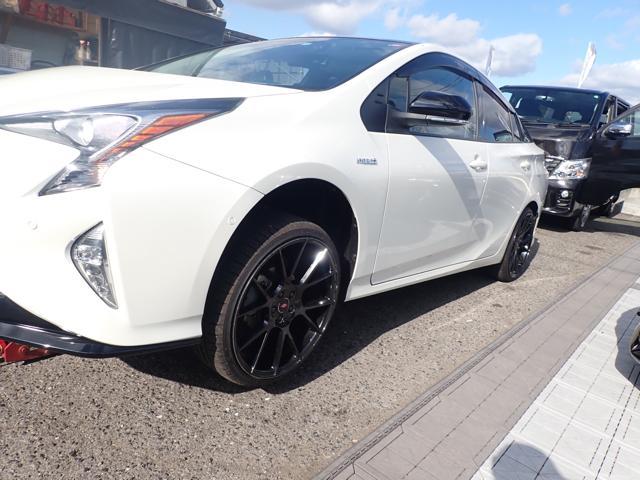 トヨタ プリウス ホイール交換
ZVW51 Aプレミアム 岡山市東区