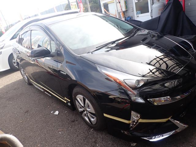 トヨタ プリウス ホイール交換
ZVW51 Aプレミアム 岡山市東区