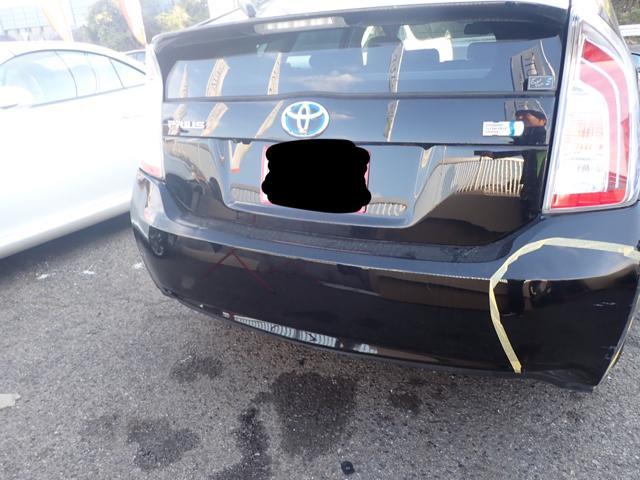 トヨタ 30プリウス リアバンパー交換
ZVW30 Gツーリングセレクション 岡山市東区