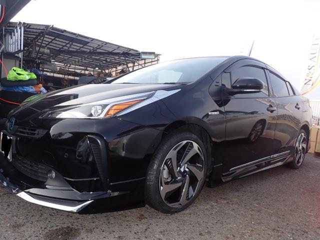 トヨタ 50プリウス ホイール交換
ZVW51 Aプレミアム 岡山市東区