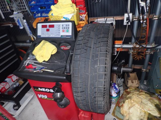 スバル フォレスター タイヤ交換
SJ5 岡山市東区