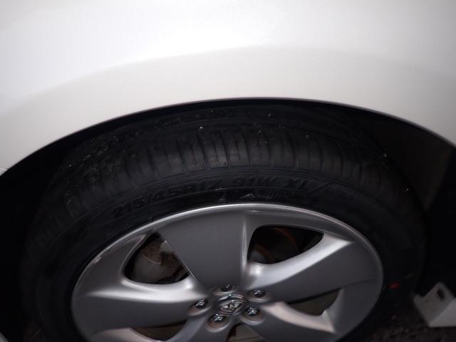 トヨタ　プリウス  ZVW30 タイヤ交換　岡山市東区