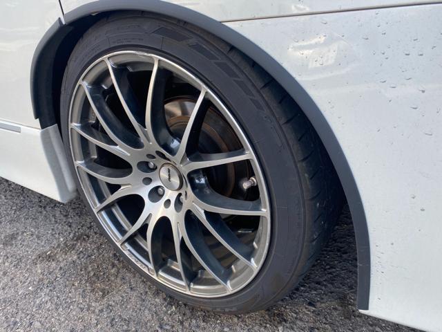 日産 エルグランド タイヤ交換
TE52 ライダーブラックライン 岡山市東区