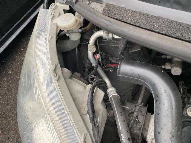 ダイハツ ムーヴ ヘッドライトバルブ交換
L175S X 岡山市東区