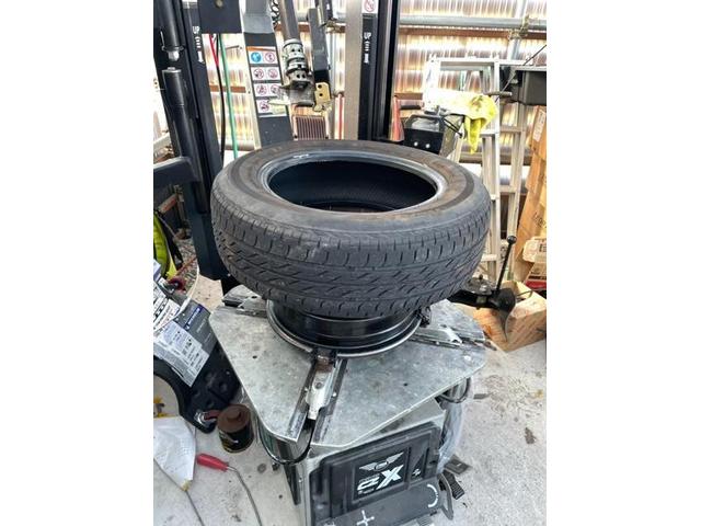 マツダ　デミオ　13C パンク修理　タイヤ交換　岡山市東区