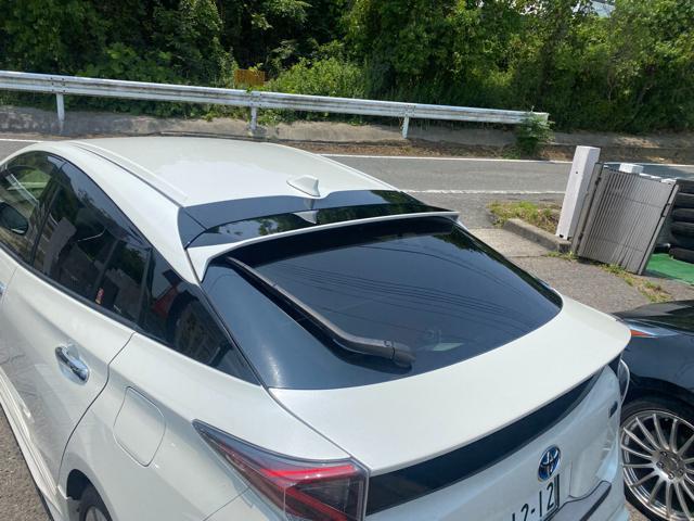 トヨタ 50プリウス ルーフスポイラー取付
ZVW50 Sセーフティパッケージ 岡山市東区