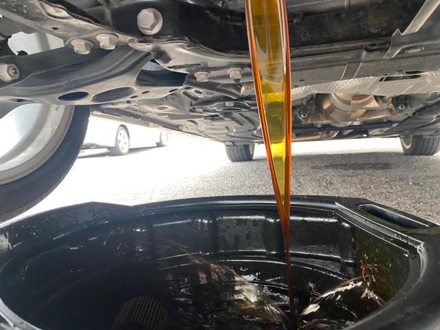 トヨタ30プリウス　オイル交換
ZVW30 Gツーリングセレクション 岡山市東区