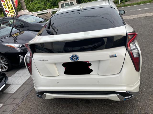 トヨタ 50プリウス モデリスタメッキ取り付け ZVW51Aプレミアム