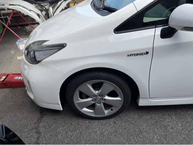 トヨタ　30系プリウス　Gツーリングセレクション　ホイール交換　ZVW30 岡山市東区