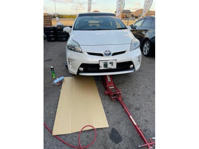 トヨタ プリウス Gツーリングセレクション オイル交換 ZVW30  岡山市東区