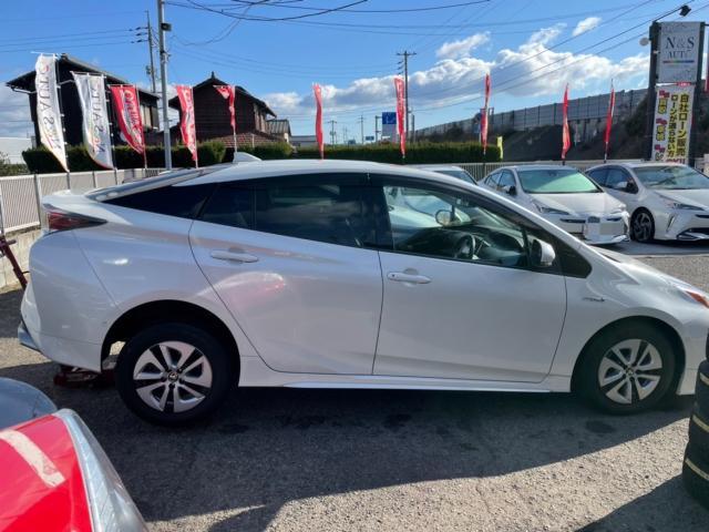 トヨタ　プリウス　ホイール　タイヤ　4本　交換　15インチ&rarr;17インチ　ZVW51 岡山市東区