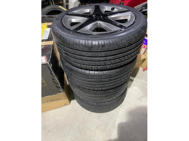 トヨタ　プリウス　ホイール　タイヤ　4本　交換　15インチ&rarr;17インチ　ZVW51 岡山市東区