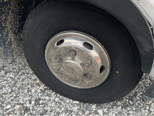 ニッサンディーゼル　P-CM87HA　フロントタイヤ交換　岡山市東区