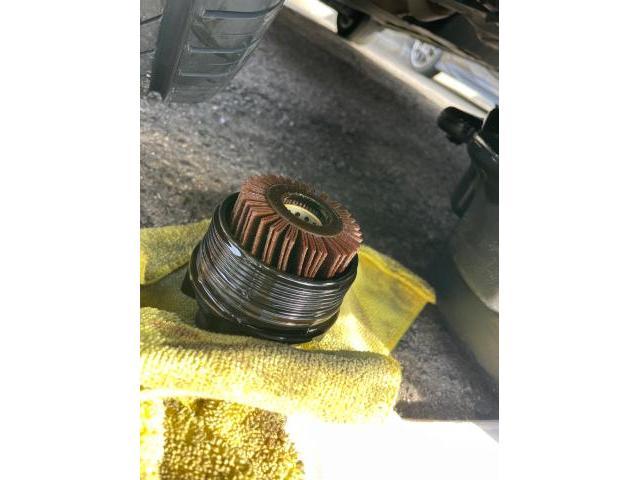 トヨタ　ヴェルファイア　納車点検　オイル交換　エレメント交換　ワイパーゴム交換　エアコンフィルター交換　AGH30W  岡山市東区