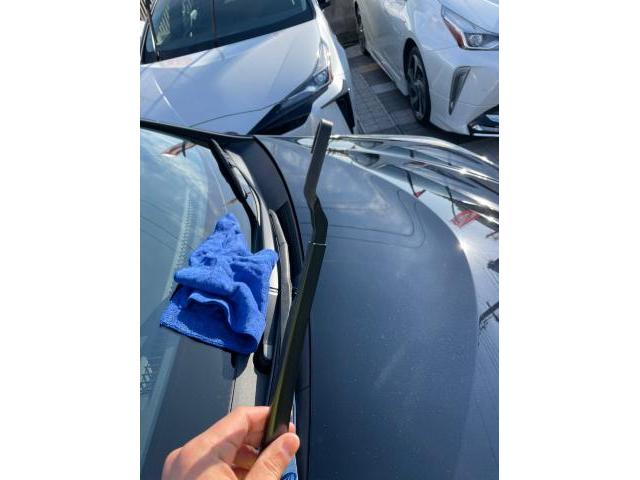 トヨタ　プリウス　ワイパーゴム交換　エアコンフィルター交換　ZVW51  岡山市東区