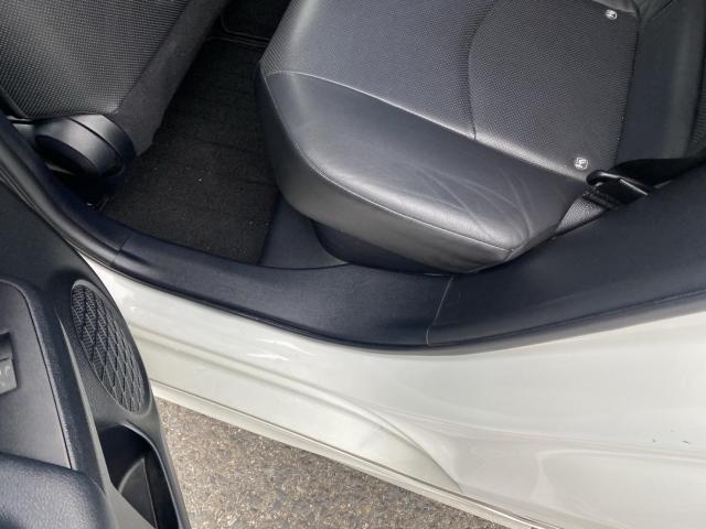 トヨタ　50プリウス　イルミネーション付き　スカッフプレート　取り付け　 ZVW51 岡山市東区