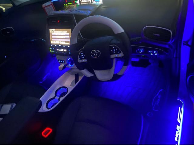 良品/破損無 プリウス 50系 前期 トヨタ純正 LED 運転席側