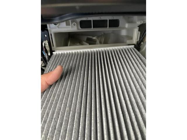 トヨタ　30プリウス　納車前点検　オイル　エレメント　ワイパーゴム　エアコンフィルター　交換 ZVW30 岡山市東区