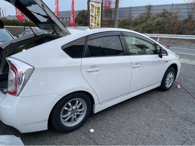 トヨタ　30プリウス　オイル交換　エレメント交換　スタッドレス→夏用タイヤ交換　ZVW30 岡山市東区