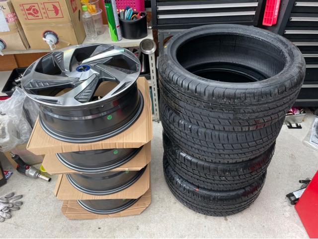 トヨタ　50プリウス　タイヤ　モデリスタ　ホイール（4本）組み替え　ZVW51 岡山市東区