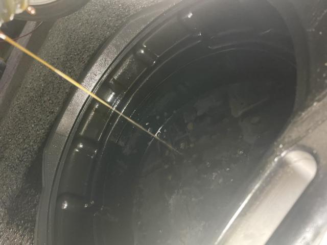 トヨタ　30プリウス　納車前点検　オイル　エレメント　ワイパーゴム　エアコンフィルター　交換　ZVW30 岡山市東区