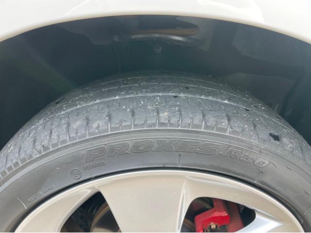 トヨタ　30プリウス　タイヤ4本　交換　納車前点検　オイル　エレメント　ワイパーゴム　エアコンフィルター　交換　ZVW30 岡山市東区