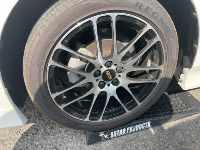 トヨタ　50プリウス　ホイール交換　ZVW51 岡山市東区