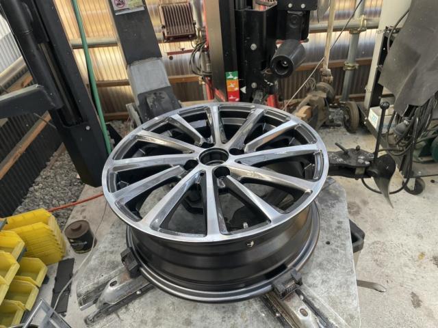 トヨタ　アクア　モデリスタホイール16インチ　組み替え　取付　モデリスタエアロ　取付　NHP10　岡山市東区