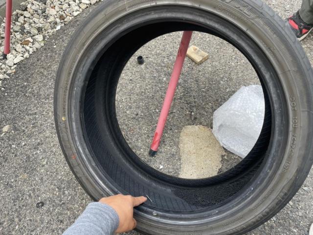 トヨタ　30系プリウス　　パンクの為タイヤ交換（1本）　ZVW30 岡山市東区