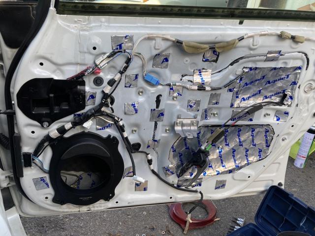 トヨタ　30系プリウス　バッフル交換　アルパイン→カロッツェリア デッドニング　ZVW30 岡山市東区