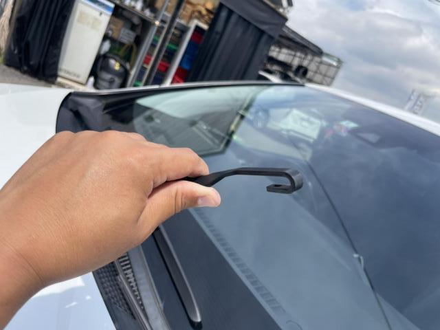 トヨタ 50系プリウス 納車前点検 オイル エレメント ワイパーゴム エアコンフィルター 交換 ZVW51　岡山市東区