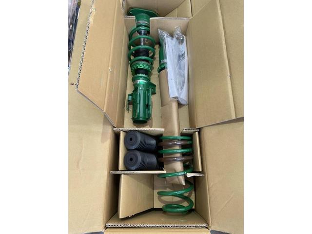 トヨタ 30系プリウス 車高調 取り付け ZVW30 岡山市東区