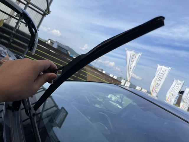 トヨタ 30系プリウス 納車前点検 オイル エレメント ワイパーゴム エアコンフィルター 交換 ZVW30 岡山市東区