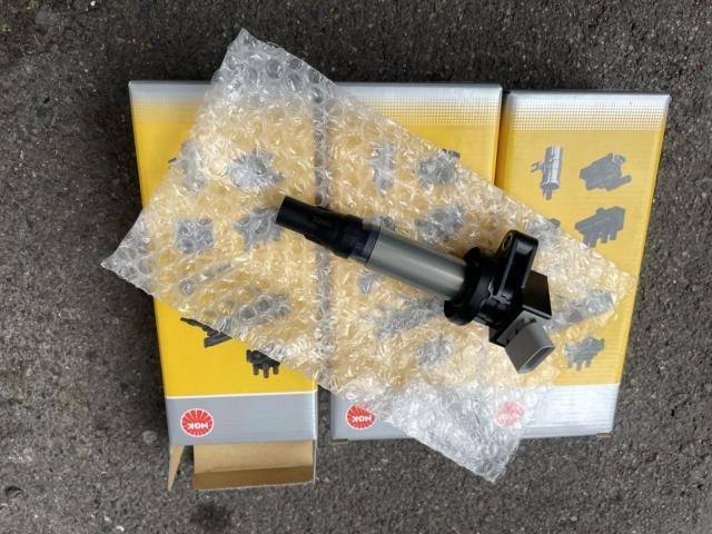 ダイハツ ミラココア イグニッションコイル 交換  L675S 岡山市東区