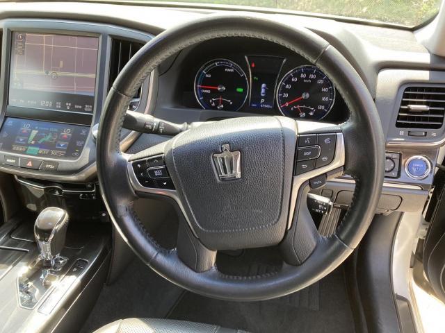 トヨタ クラウンアスリート（ハイブリッド車） ステアリング交換 AWS210 岡山市東区