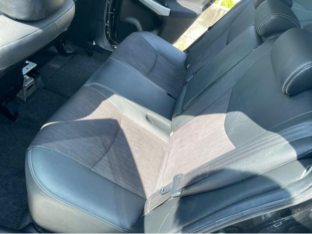 トヨタ 30系プリウス シートカバー 取り付け ZVW30 岡山市東区