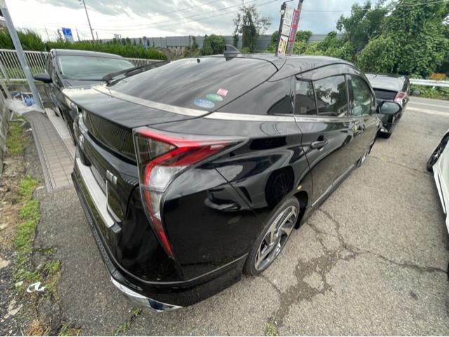 トヨタ 50系プリウス メッキ取り付け ZVW51 岡山市東区