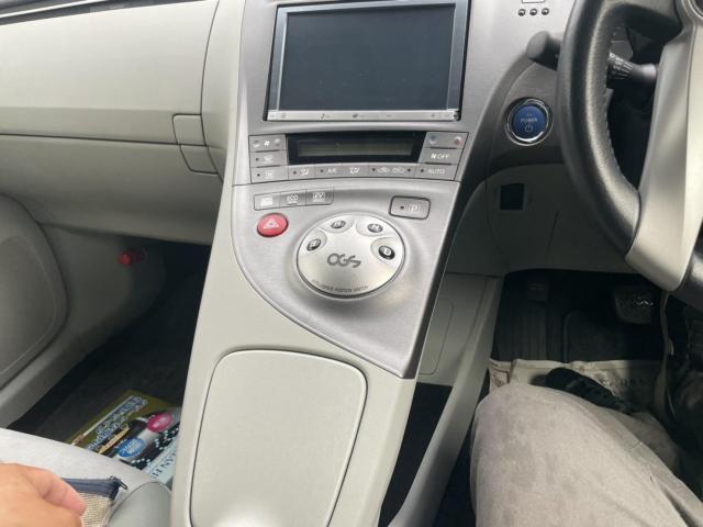 トヨタ 30系プリウス シフトノブ 交換 ZVW30 岡山市東区|グーネットピット