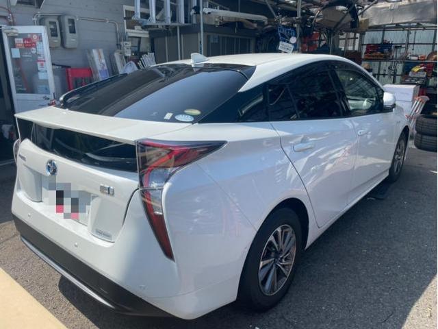 トヨタ 50系プリウス 15インチ→18インチ組み替え 交換 ZVW51 岡山市東区