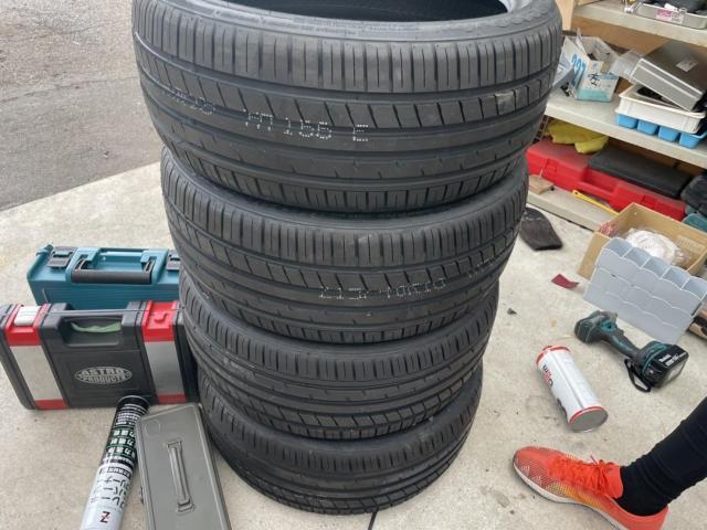 トヨタ 50系プリウス 15インチ→18インチ組み替え 交換 ZVW51 岡山市東区