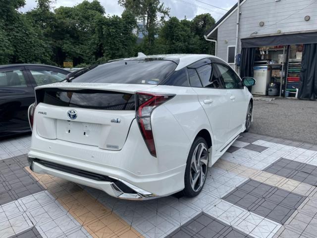 トヨタ 50系プリウス 15インチ→18インチ組み替え 交換 ZVW51 岡山市東区
