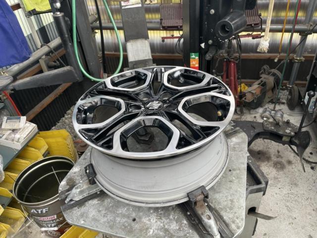 スズキ スイフト タイヤ交換 4本 ZC33S 岡山市東区