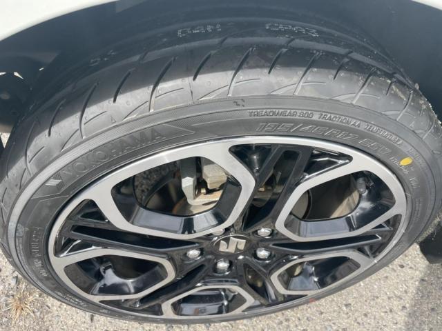 スズキ スイフト タイヤ交換 4本 ZC33S 岡山市東区